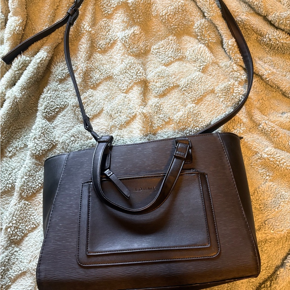 Elegant Black Handbag